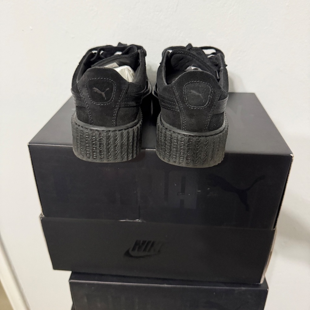 Puma Fenty - Picture 2 of 4